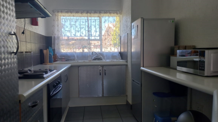 2 Bedroom Property for Sale in Pellissier Free State